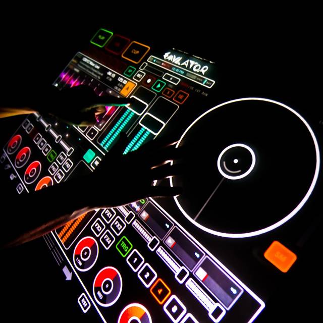 DJ.jpg