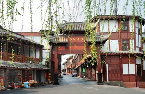 茶店镇.webp.jpg